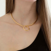 Gargantilha Line - Banhada a Ouro